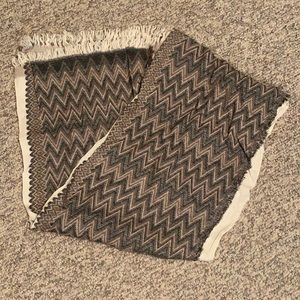 Aritzia Wilfred Scarf